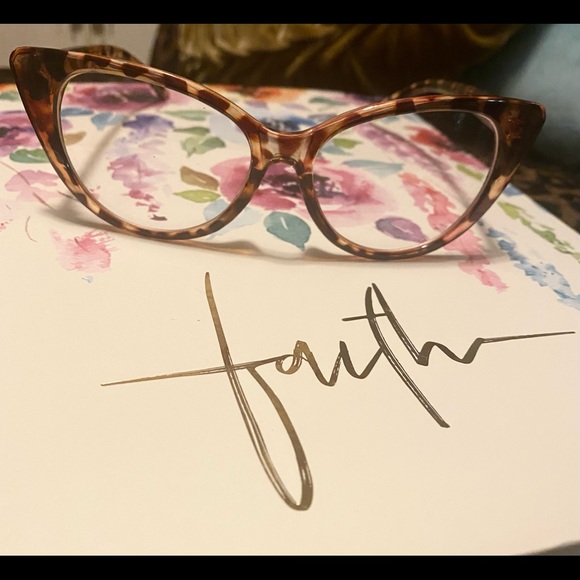 Accessories - NEW Brown Cat Eye Clear Glasses